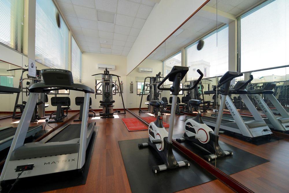 Ramada By Wyndham Bahrain Hotel Manama Luaran gambar