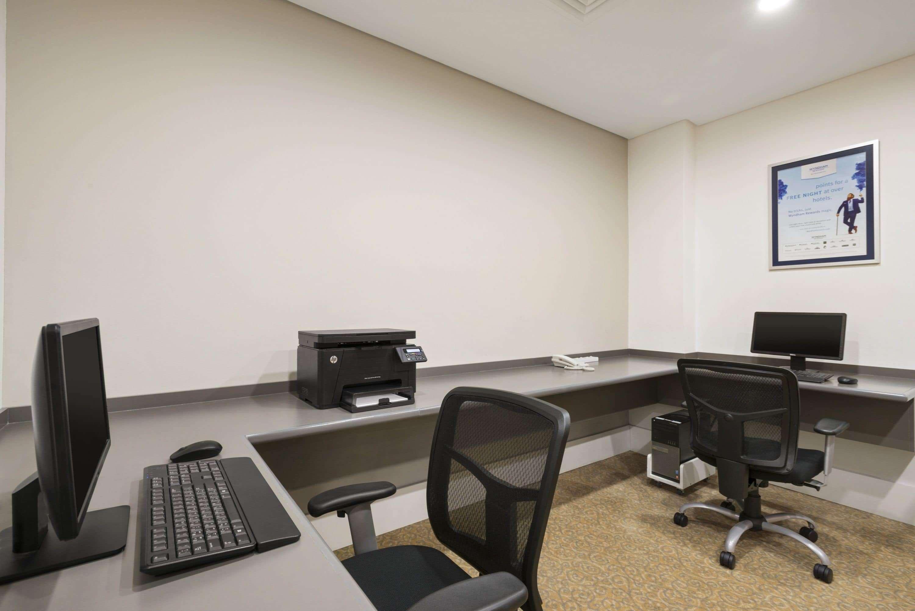 Ramada By Wyndham Bahrain Hotel Manama Luaran gambar