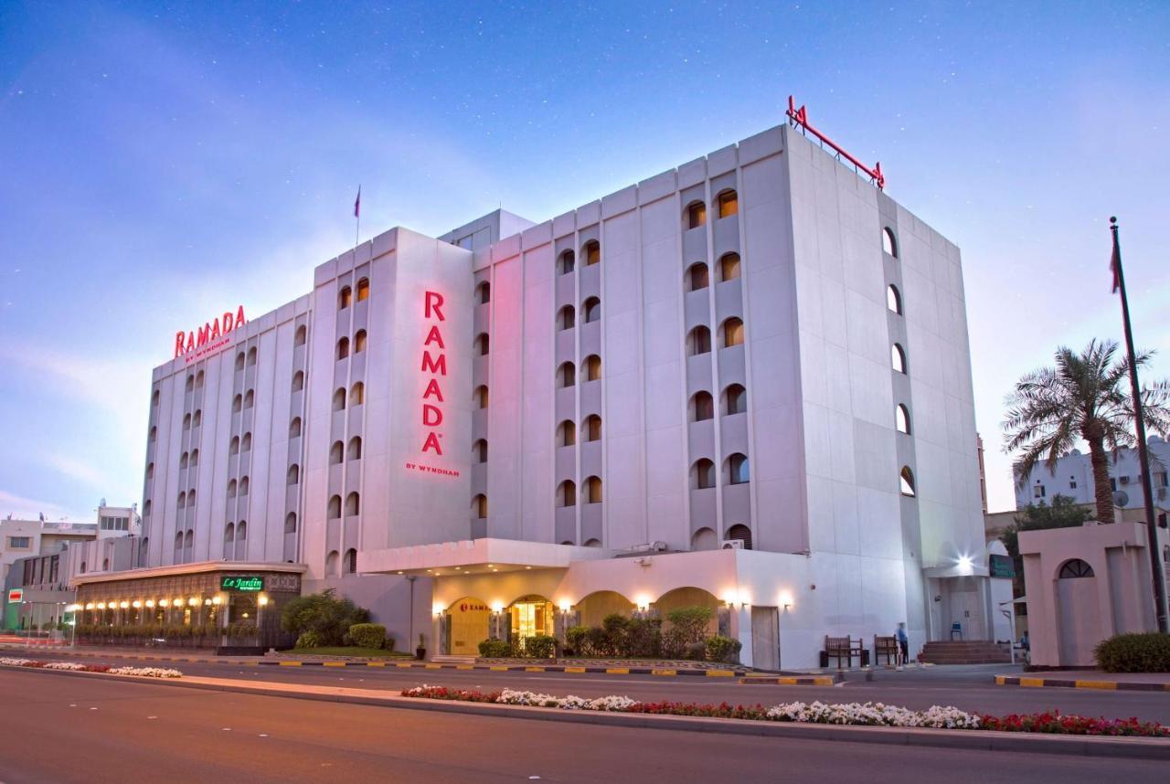 Ramada By Wyndham Bahrain Hotel Manama Luaran gambar