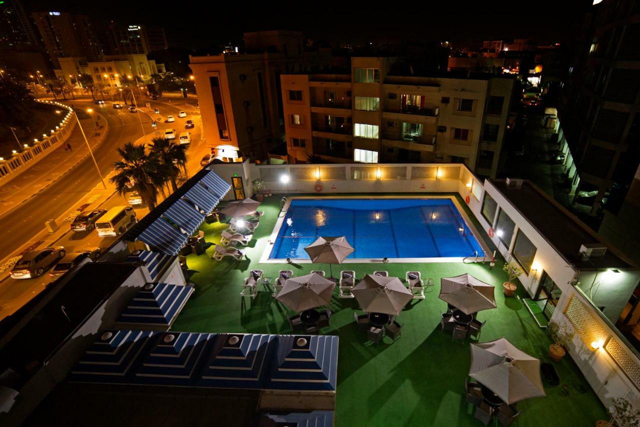 Ramada By Wyndham Bahrain Hotel Manama Luaran gambar