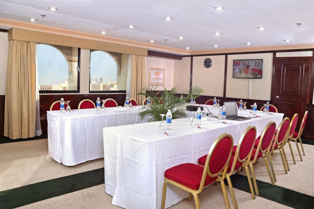Ramada By Wyndham Bahrain Hotel Manama Luaran gambar