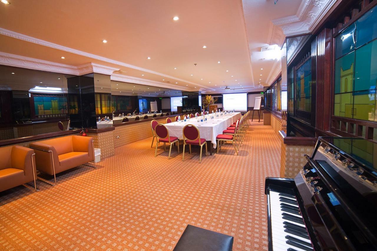 Ramada By Wyndham Bahrain Hotel Manama Luaran gambar